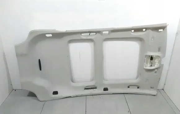 Mercedes-Benz C W205 Headlining