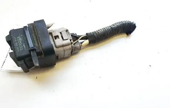 Toyota Yaris Glow plug pre-heat relay 1567000671