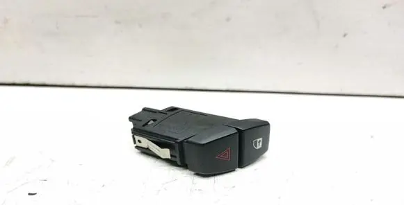 BMW 5 F10 F11 Hazard light switch 9161896 61319161896