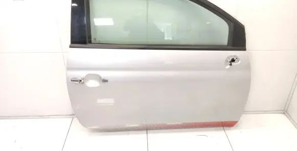 Fiat 500 Front door