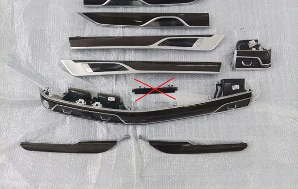 BMW 7 G11 G12 Dashboard glove box trim 
