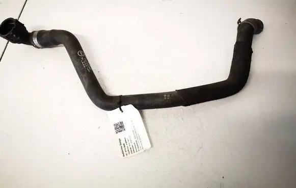 Audi Q5 SQ5 Engine coolant pipe/hose 8R0819332F