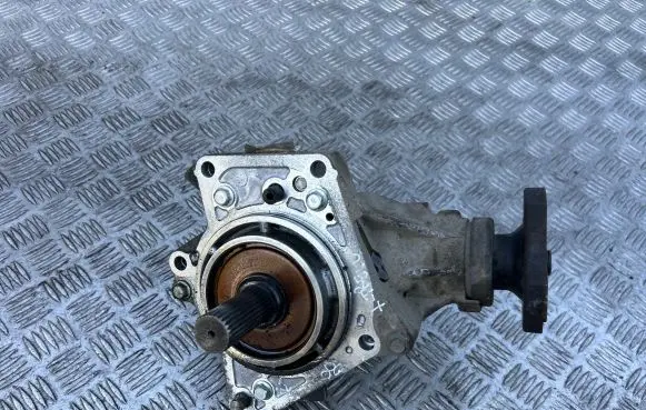 Nissan X-Trail T31 Gearbox transfer box case JD600 505669