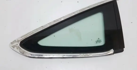 BMW 3 GT F34 Rear side window 7289958