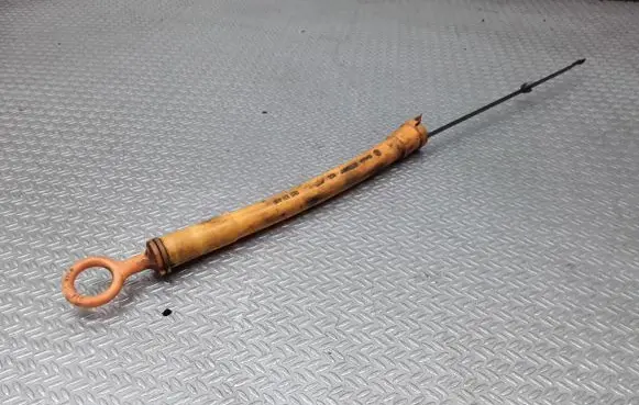 Oil level dip stick