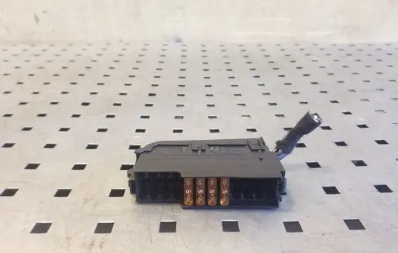 Audi A5 8T 8F Fuse module 4F1941824