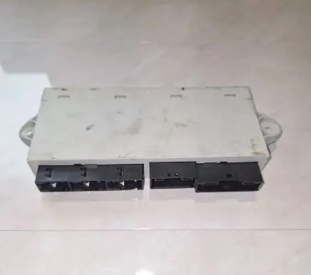 BMW 7 E65 E66 Door control unit/module 61356922263 6015004008