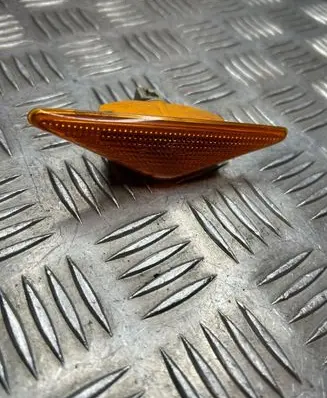 Ford Focus Front fender indicator light XS4H3K354