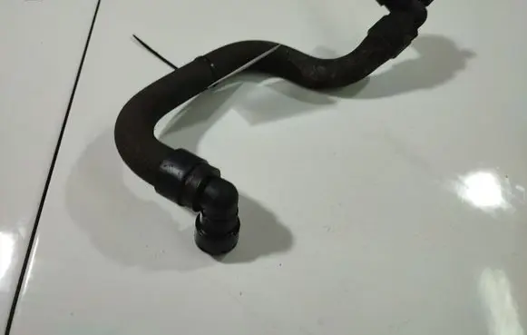 Peugeot 407 Engine coolant pipe/hose