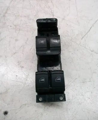 Volkswagen Golf IV Electric window control switch 1J4959857D