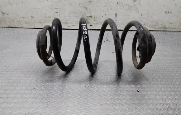 Opel Zafira B Rear coil spring