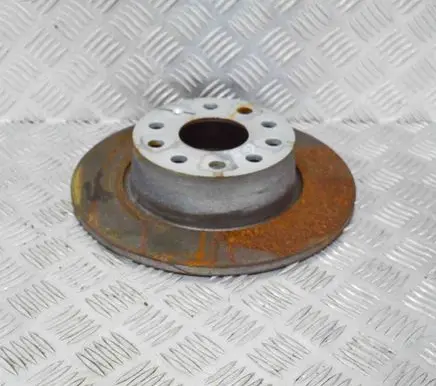 Audi Q3 8U Rear brake disc