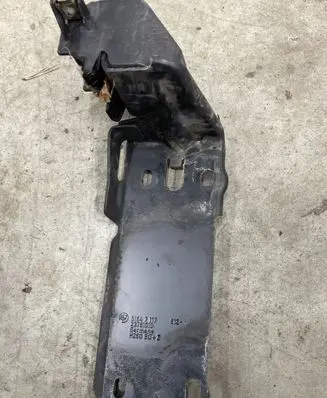 BMW X1 E84 Radiator mount bracket 51647117 23781010 H260BDE