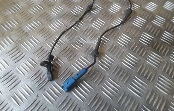 Citroen C3 ABS rear brake sensor 9638530780 10071150933 071150933