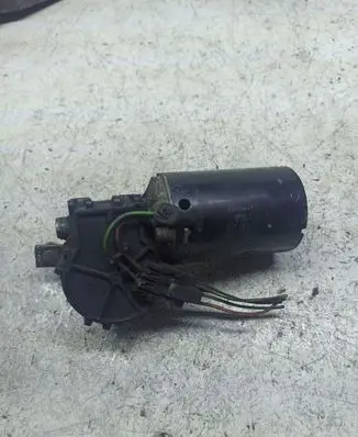 Volkswagen Transporter - Caravelle T4 Wiper motor