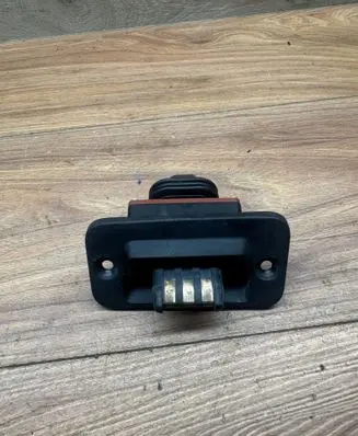 Volkswagen Caddy Sliding door contact joint 2K0907437
