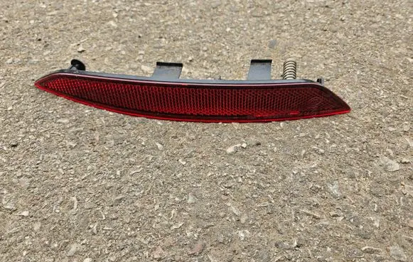 Audi A6 S6 C8 4K Rear tail light reflector 8W6945105B 8W6945105