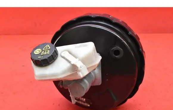 Volvo S60 Brake booster P31329895