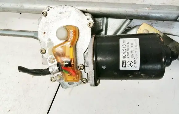 Mercedes-Benz C W203 Wiper motor a2038200342 40451812v