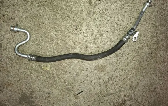 Renault Captur II Air conditioning (A/C) pipe/hose 924549077R R1234YF