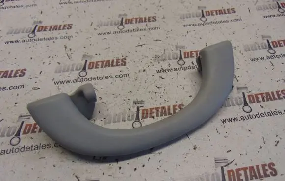 Mercedes-Benz E W211 Rear interior roof grab handle A2118100051