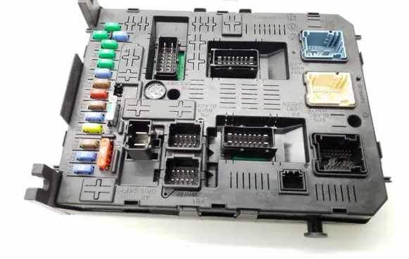 Peugeot 3008 I Comfort/convenience module 9666895380 966689538002