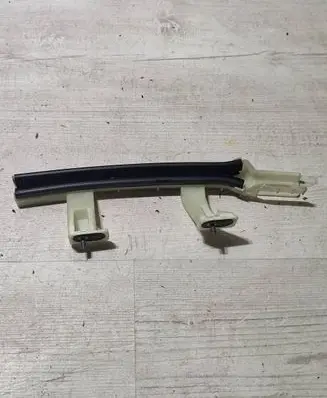 Opel Corsa F Front door windshield rail 9823208180