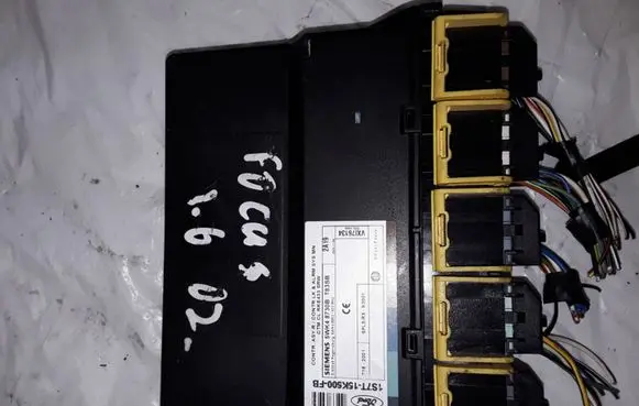 Ford Focus Comfort/convenience module 5WK48730B 1S7T15K600FB