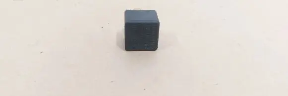 Jaguar XJS Other relay 4RA00351033