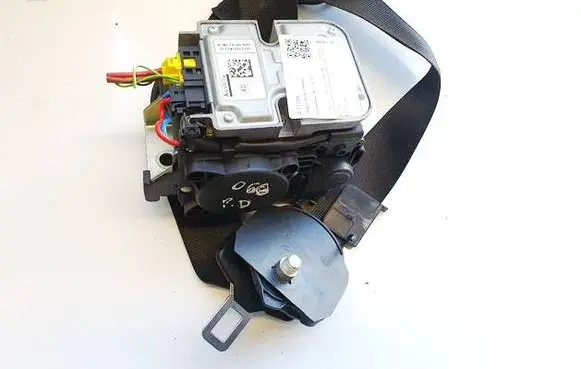 Mercedes-Benz E W211 Front seatbelt 602208100 609098200B