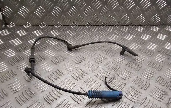Mini One - Cooper Coupe R56 ABS brake wheel speed sensor 0265007807
