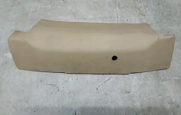 Volkswagen Touareg I Dashboard trim 7L0881327