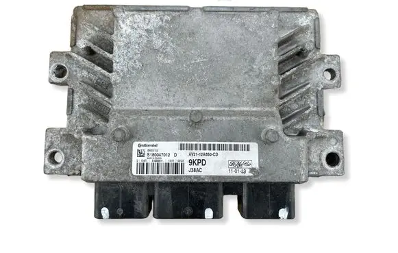 Ford Fiesta Engine control unit/module S180047012D 9KPD AV2112A650CD