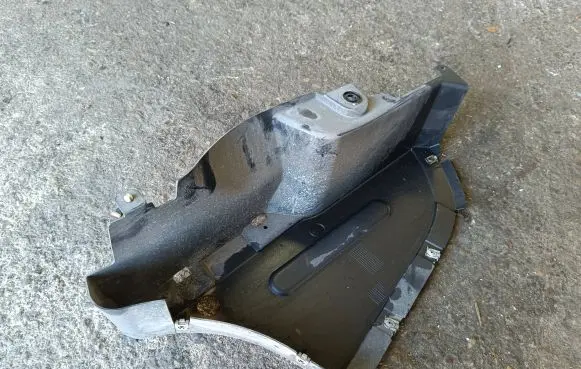 BMW 4 F36 Gran coupe Rear bumper underbody cover/under tray 7260769 15677210