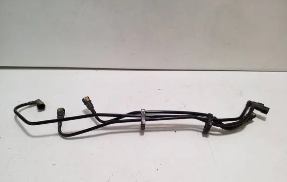 Subaru Legacy Fuel line pipe