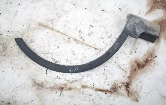 Ford Kuga I Front arch trim 8v41s16d238a 8v41-s16d238-a
