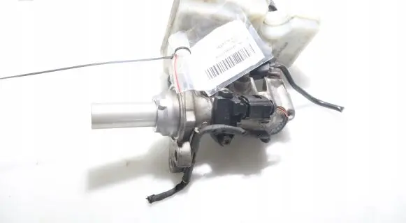 Master brake cylinder