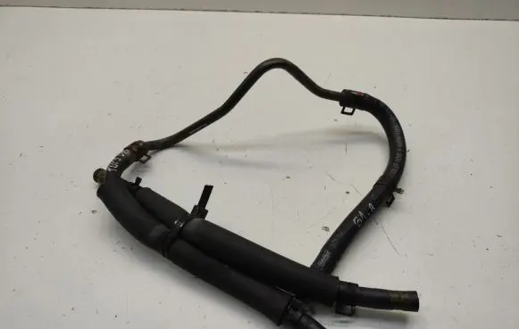Hyundai Tucson JM Engine coolant pipe/hose