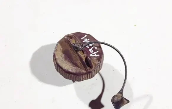 Fuel tank filler cap