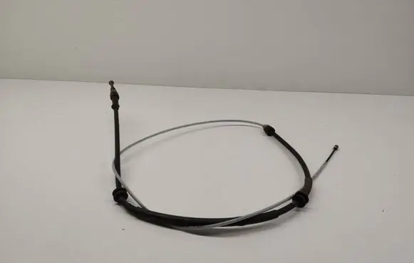 Handbrake/parking brake wiring cable