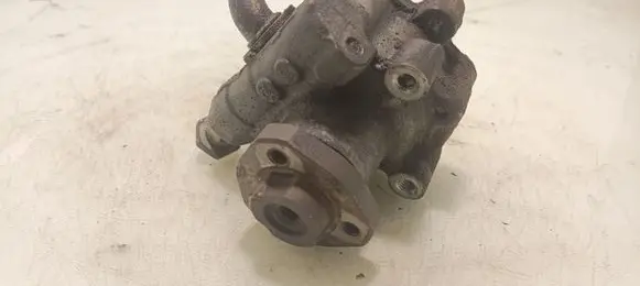 Audi A3 S3 8L Power steering pump 1J0422154