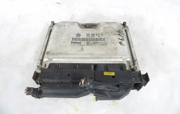Seat Cordoba (6L) Engine control unit/module ECU 038906019HT