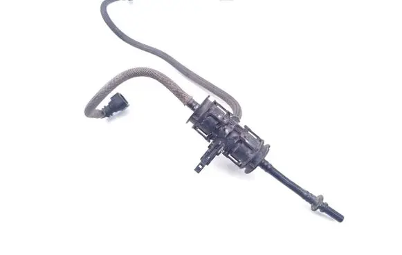 Opel Crossland X Fuel line pipe 
