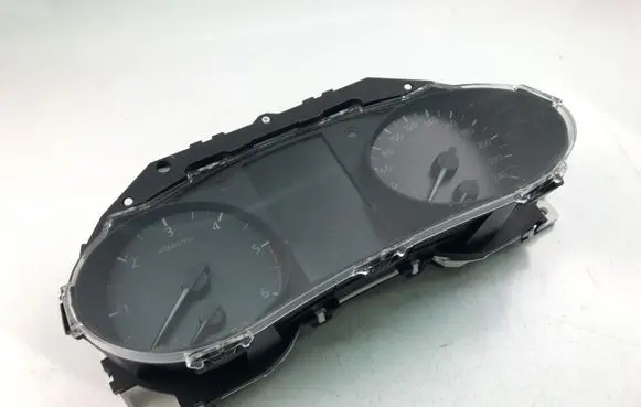 Nissan Qashqai Speedometer (instrument cluster) 4CC7A