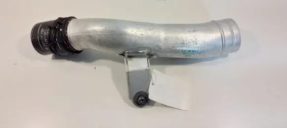 Porsche Cayenne (92A) Intercooler hose/pipe 7L8129654A 7L6128628C