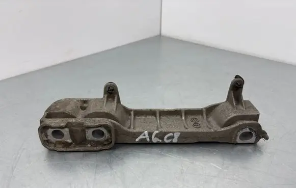 Audi A6 S6 C8 4K EGR valve cooler bracket 4N0505219A