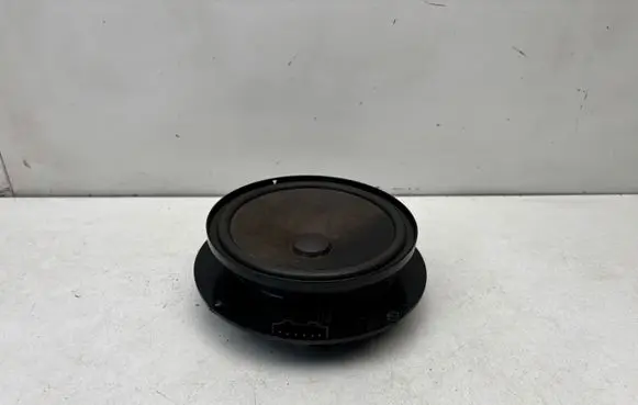 Volkswagen Jetta V Rear door speaker 1K0035454M