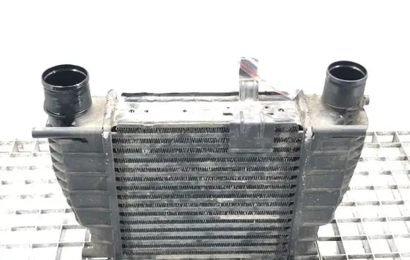 Renault Modus Intercooler radiator 8200170504