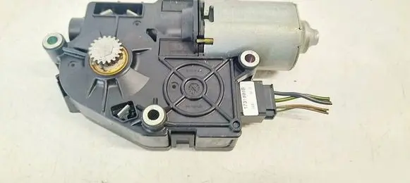 BMW 5 GT F07 Sunroof motor/actuator 73165359