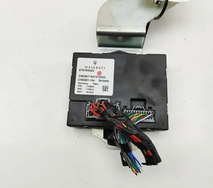 Maserati Levante Tailgate/trunk control unit/module 670104525